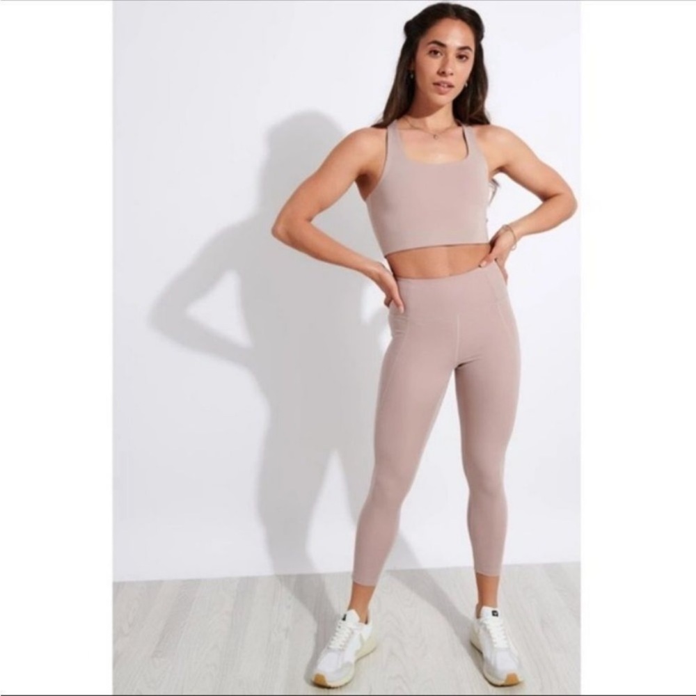 Girlfriend Collective Crop Leggings‎